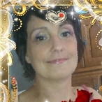 Profil von Riana
